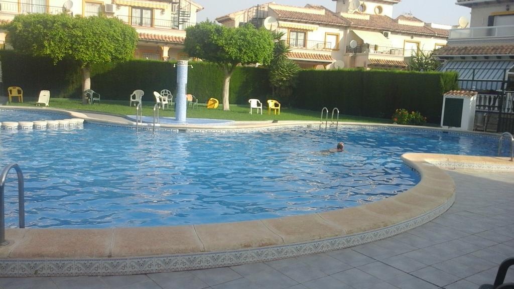 Holiday Home Torre De Pisa Torrevieja Exterior foto